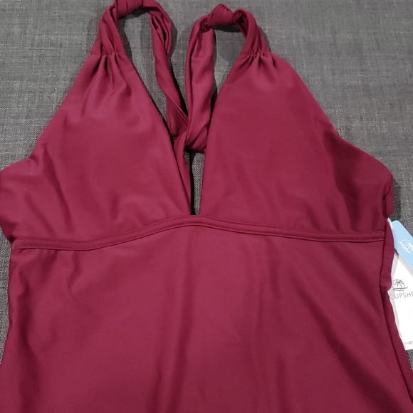 NWT Strappy Back One Piece Swimsuit - Picture 2 of 5